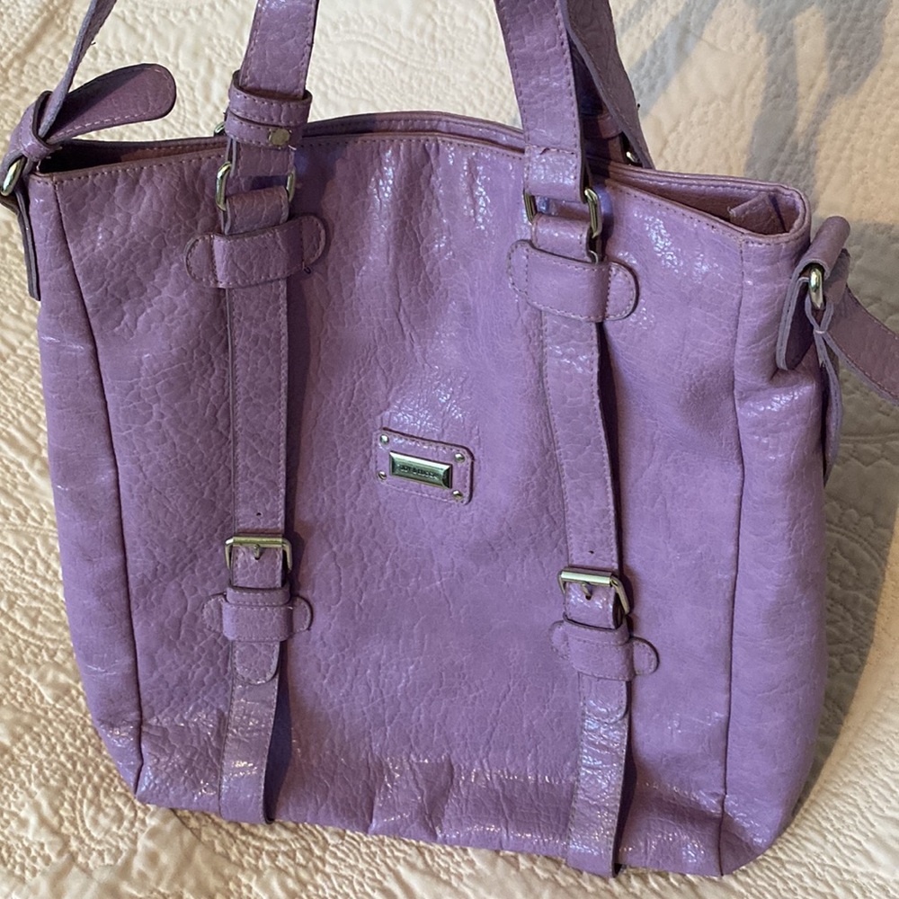 💜SUPER PRETTY large crossbody bag. Joy & Lucca. Gorgeous deep LAVENDER 💜